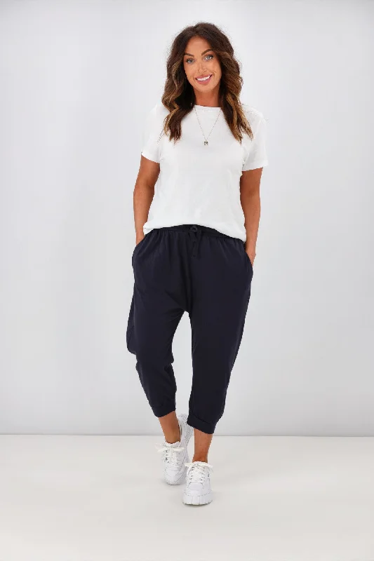 Little White Lie 3/4 Flow Pant Navy