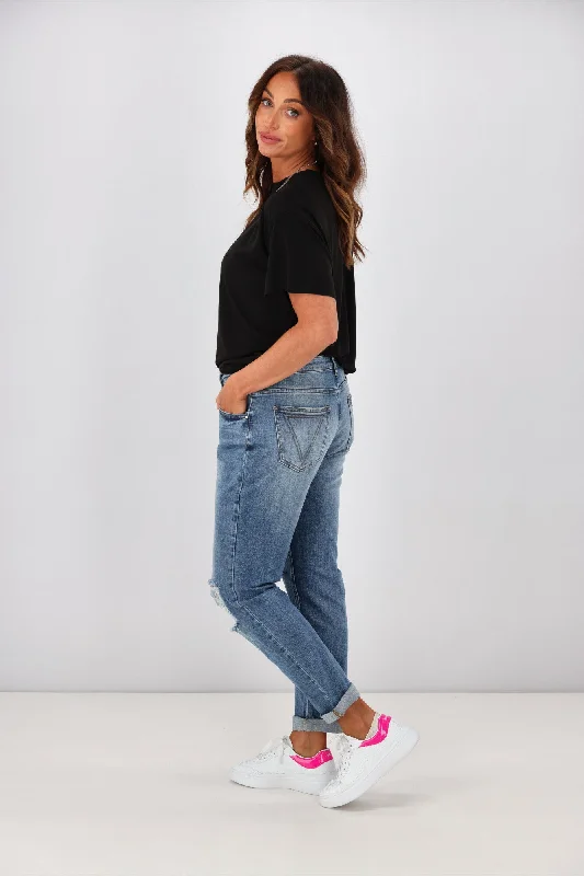 Shine On Label Adira Distressed Boyfriend Jean Mid Blue