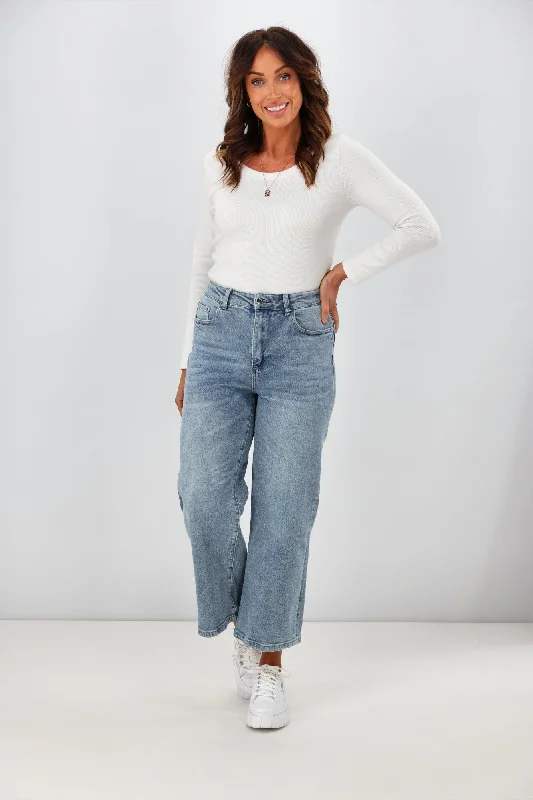 Shine On Label Mazie Wide Leg Ankle Grazer Jean