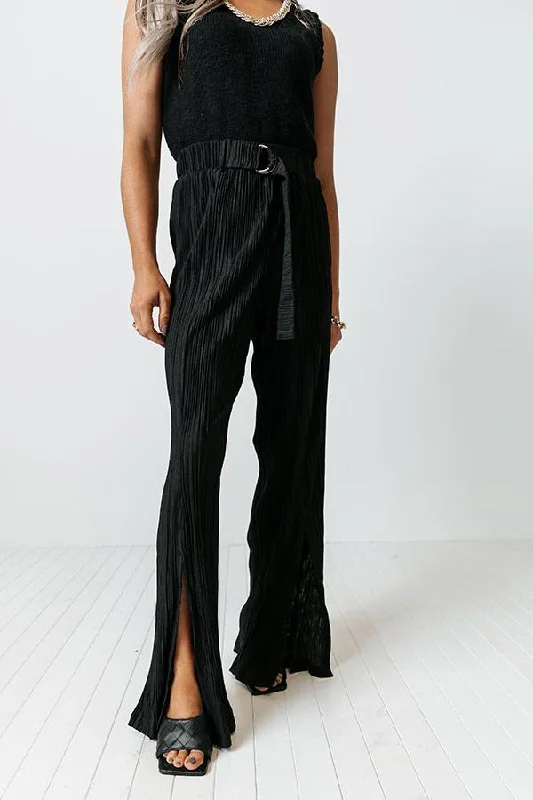 The Saleen Pleated Black Pants